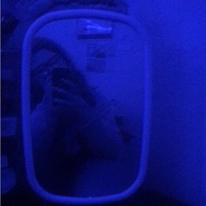 Meet your Posher, Isabella